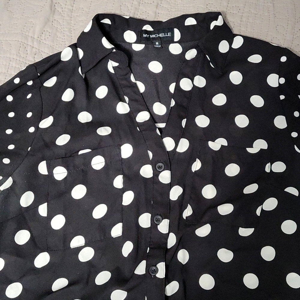 3/4  Sleeve High-low Button-up Top